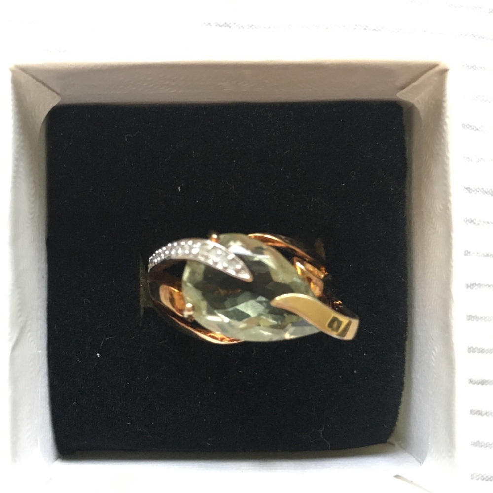Daliglio diamond and amethyst ring